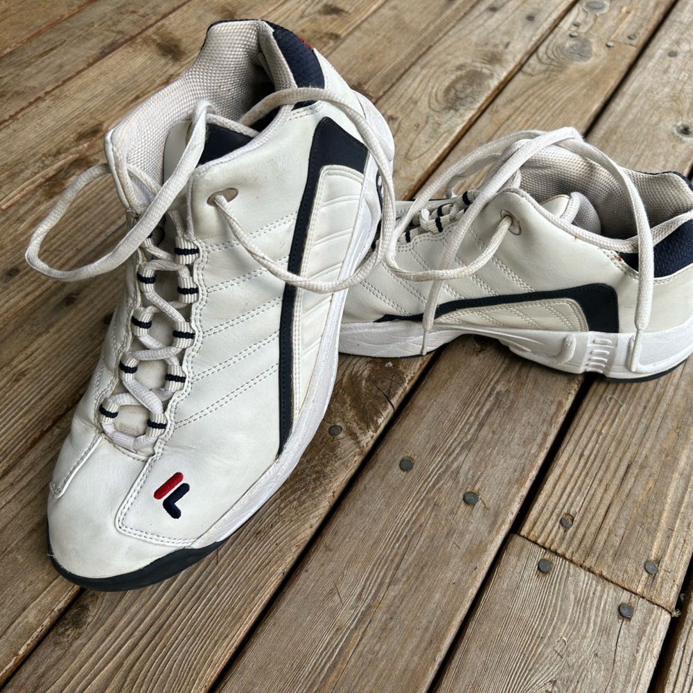 Fila basketball shoes size 10.5